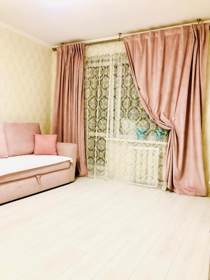 Classic Apartment Борисполь Экстерьер фото